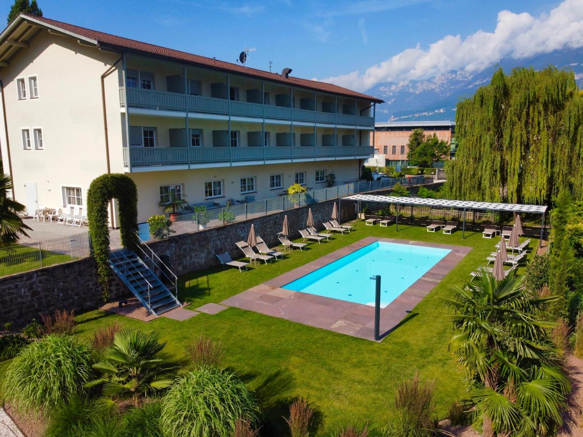 Hotel Turmwirt Ora / Auer Kültér fotó